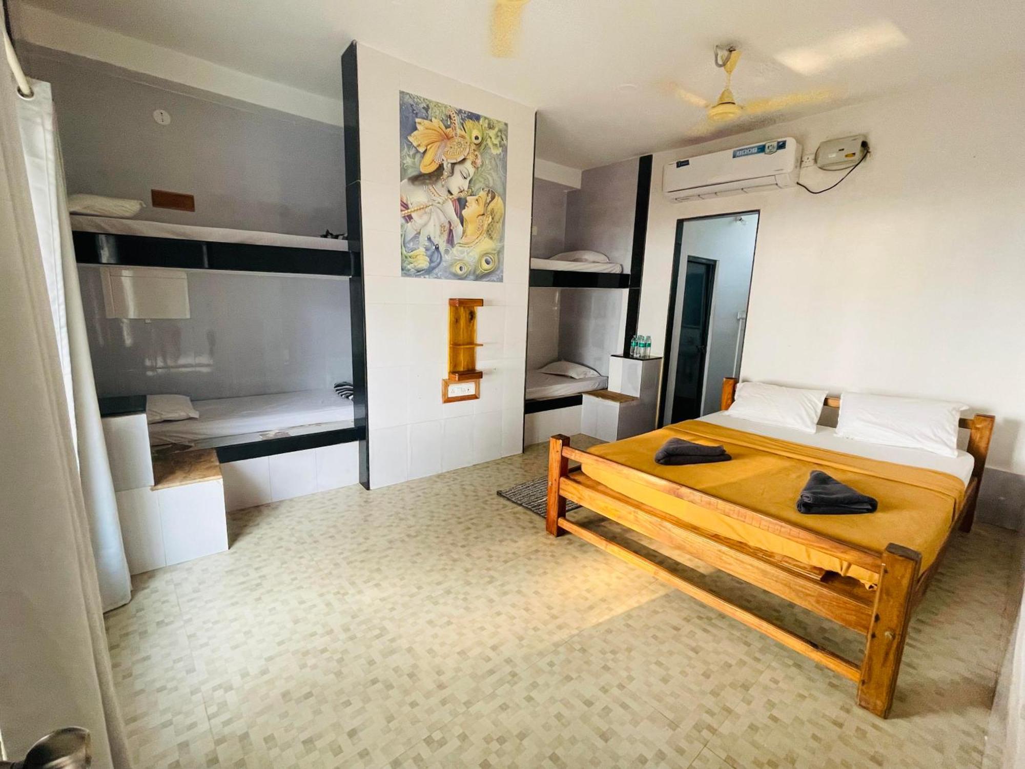 The Meraki Beach Resort Gokarna  Exteriör bild