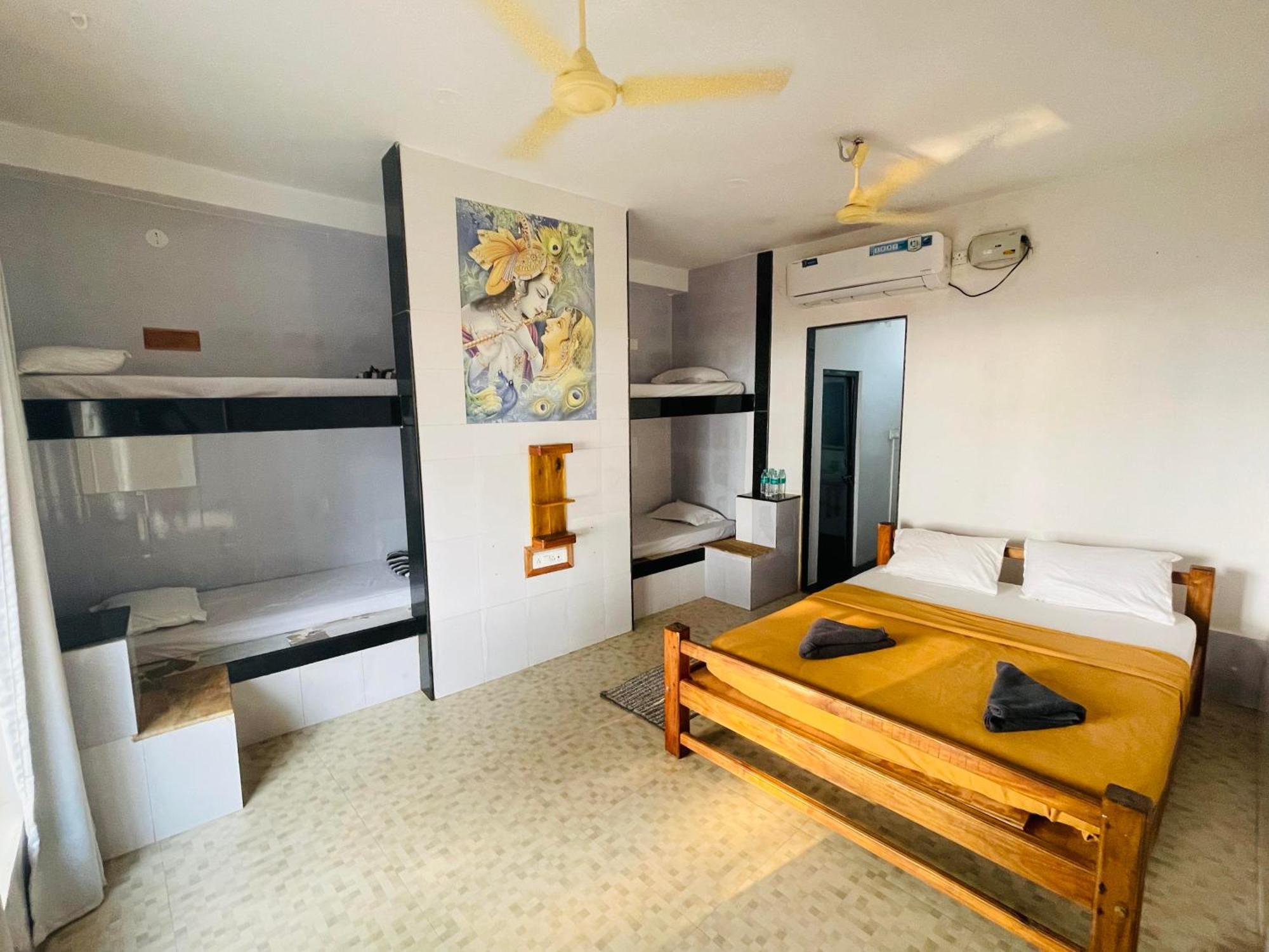 The Meraki Beach Resort Gokarna  Exteriör bild